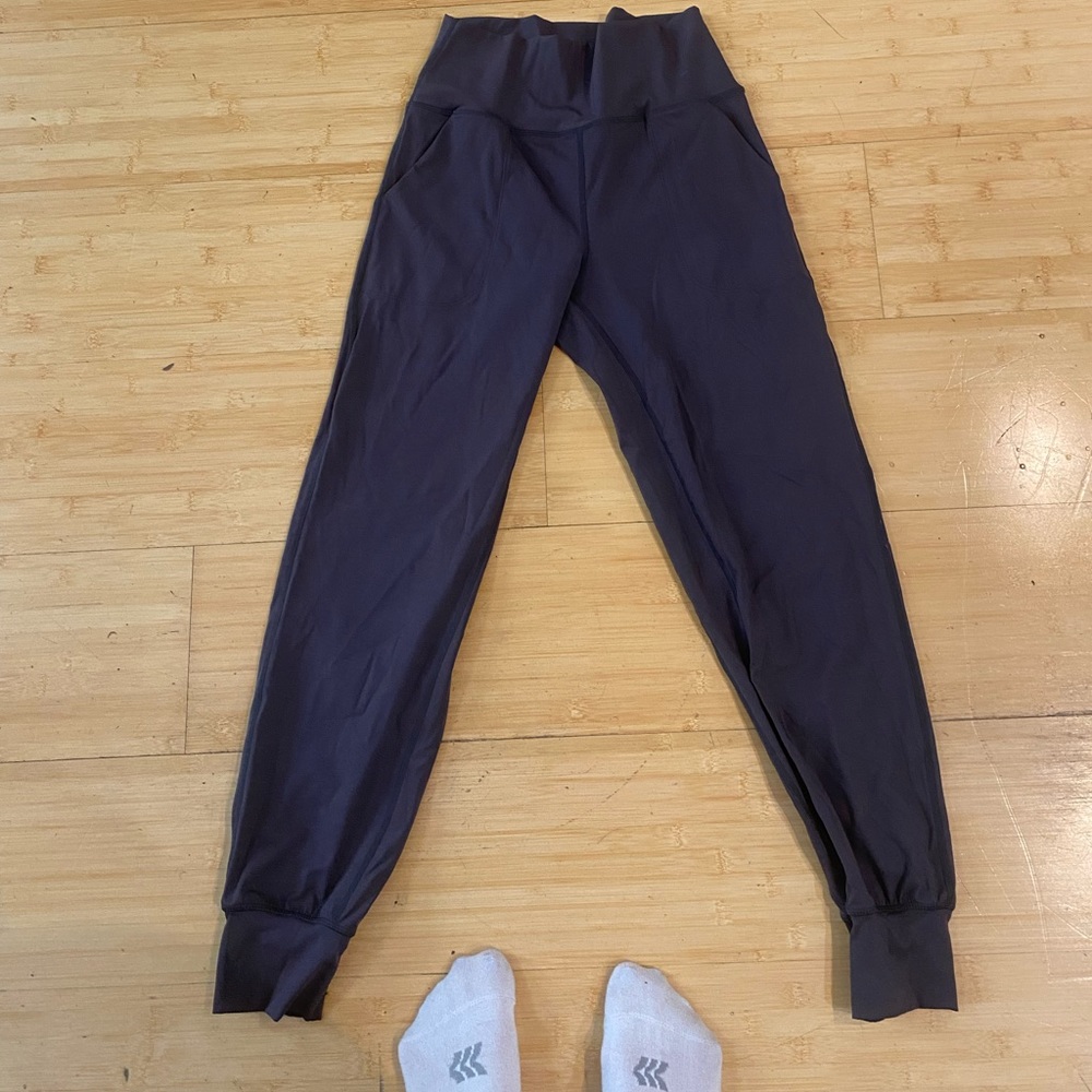 Gray yogi/ workout pants.  Dry comfy and form fitting